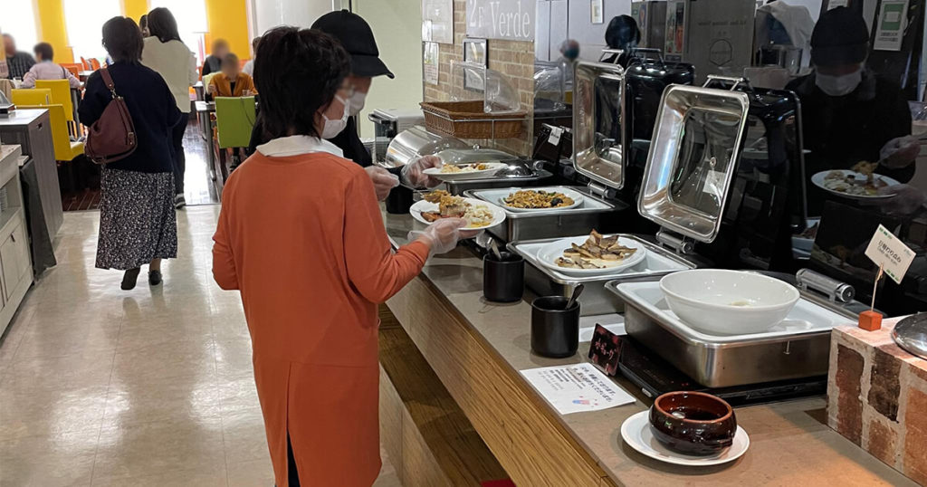 ホテルビュッフェの画像