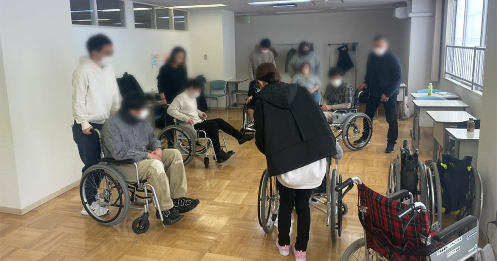 全身性ガイドヘルパー養成研修（教室の様子）
