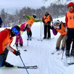 カムイスキー場のゲレンデでの記念撮影